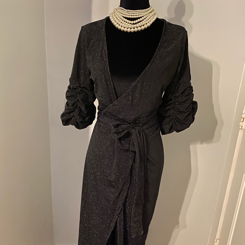 Black Shimmer Evening Dress - Picture 5 of 8